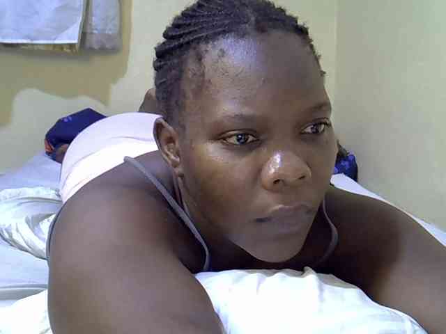 Sweet-Tiffany webcam