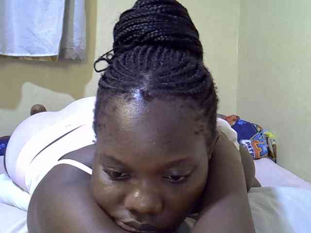 Sweet-Tiffany webcam