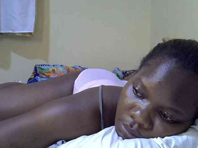 Sweet-Tiffany webcam
