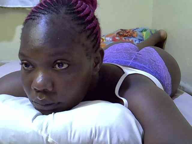 Sweet-Tiffany webcam