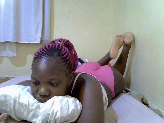 Sweet-Tiffany webcam