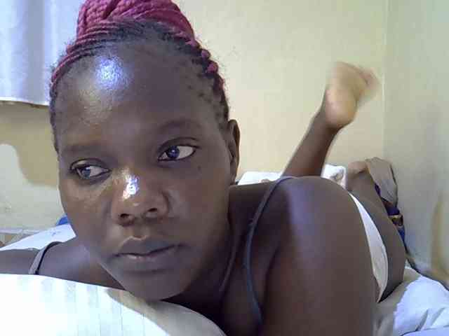 Sweet-Tiffany webcam