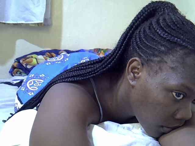 Sweet-Tiffany webcam