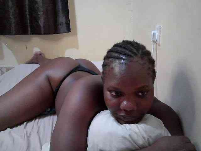 Sweet-Tiffany webcam