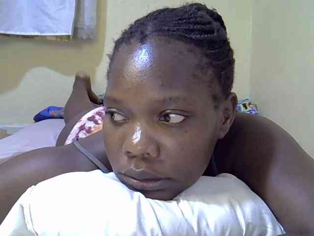 Sweet-Tiffany webcam