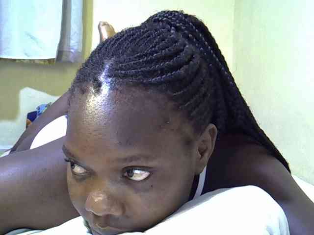 Sweet-Tiffany webcam