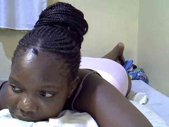 Sweet-Tiffany webcam