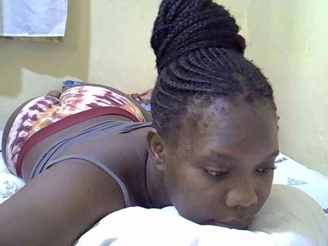 Sweet-Tiffany webcam