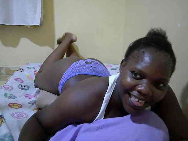 Sweet-Tiffany webcam