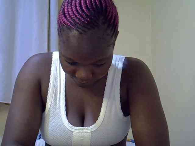 Sweet-Tiffany webcam