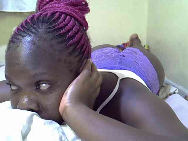 Sweet-Tiffany webcam