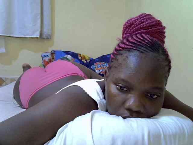 Sweet-Tiffany webcam