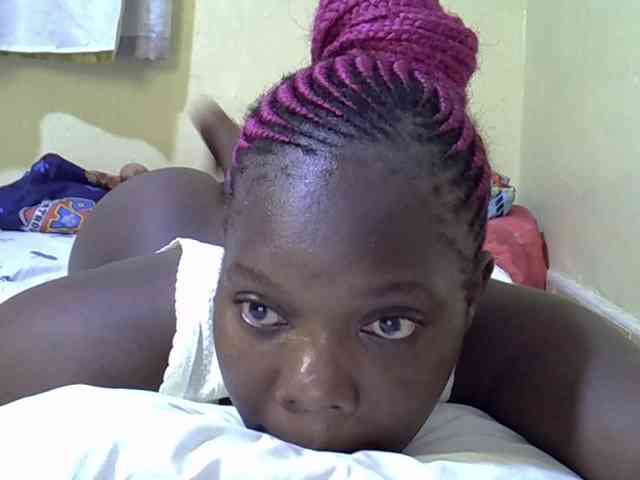 Sweet-Tiffany webcam