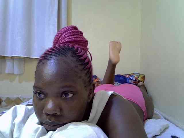Sweet-Tiffany webcam