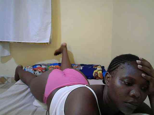 Sweet-Tiffany webcam
