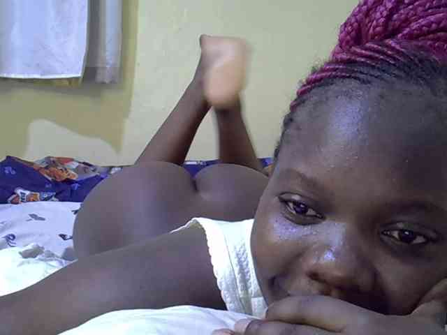 Sweet-Tiffany webcam