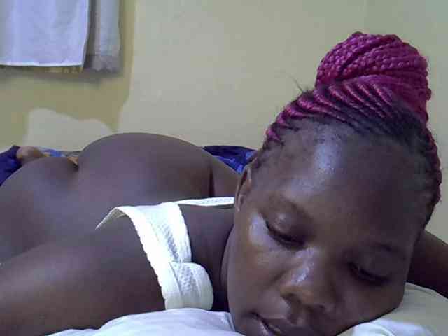 Sweet-Tiffany webcam