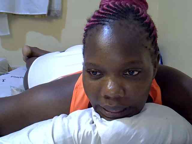 Sweet-Tiffany webcam