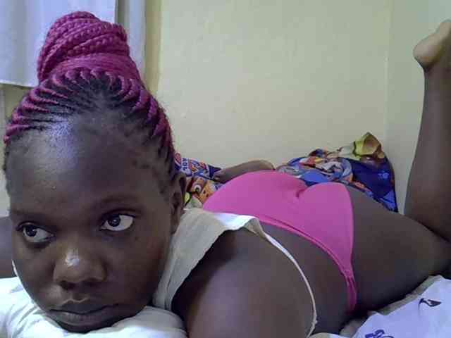 Sweet-Tiffany webcam