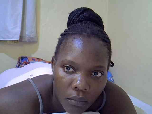 Sweet-Tiffany webcam