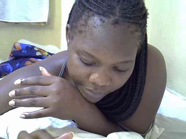 Sweet-Tiffany webcam