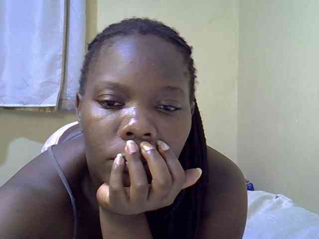 Sweet-Tiffany webcam