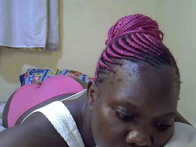 Sweet-Tiffany webcam