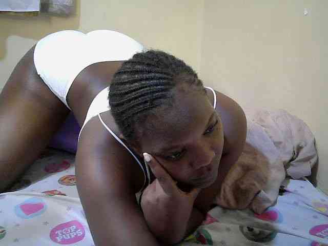 Sweet-Tiffany webcam