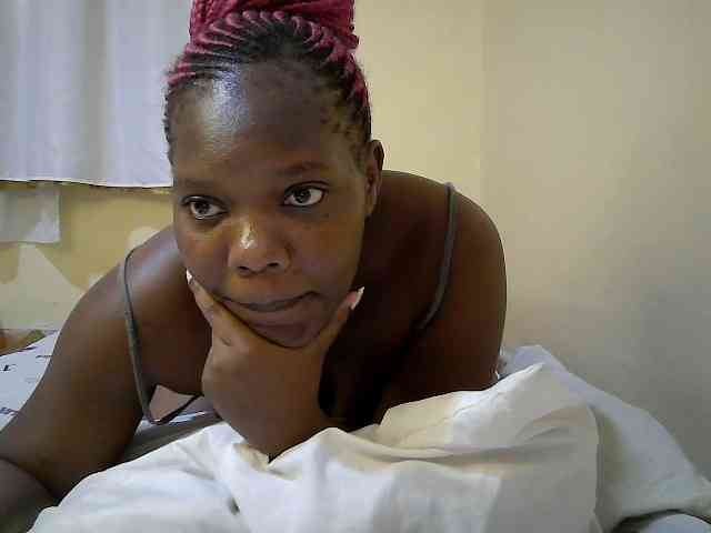 Sweet-Tiffany webcam