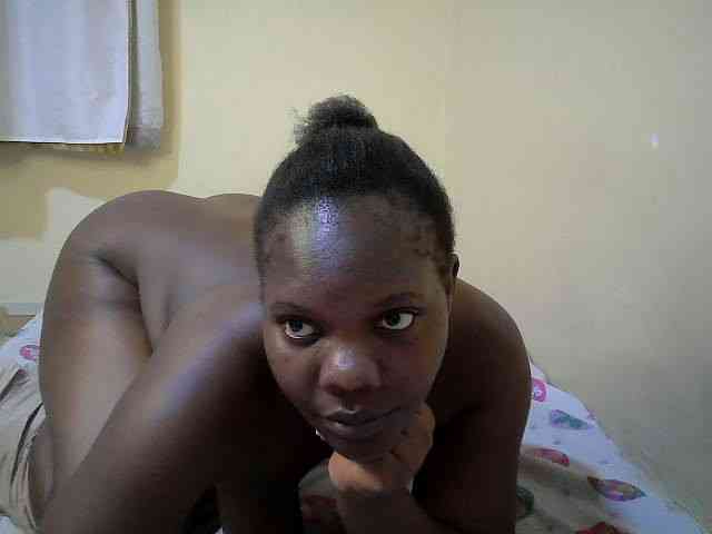Sweet-Tiffany webcam