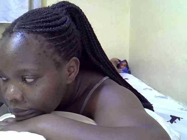 Sweet-Tiffany webcam