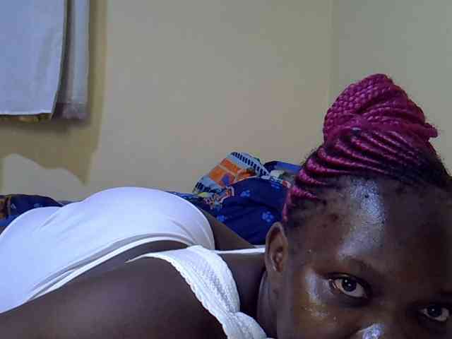 Sweet-Tiffany webcam