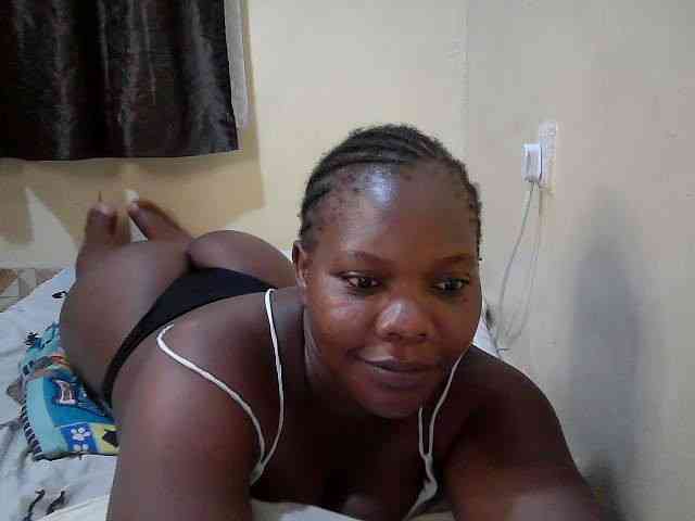 Sweet-Tiffany webcam