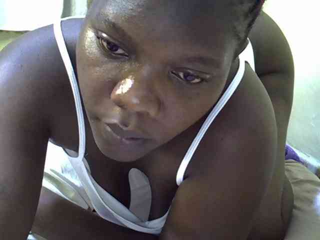 Sweet-Tiffany webcam