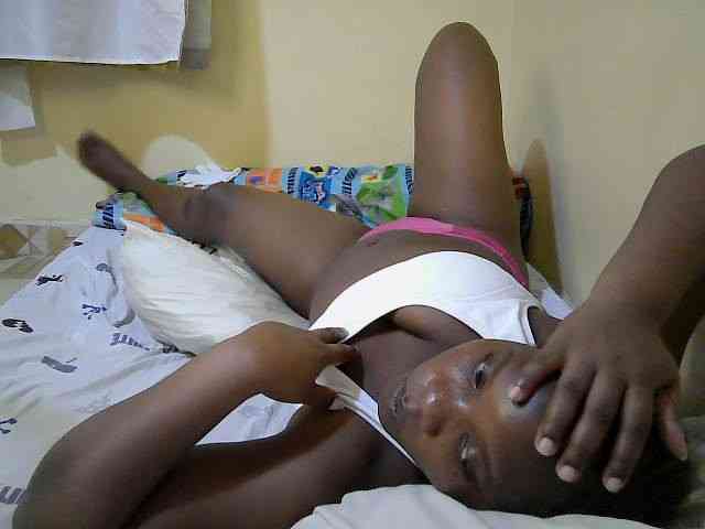 Sweet-Tiffany webcam