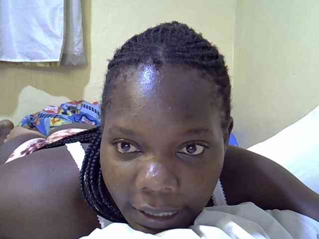 Sweet-Tiffany webcam