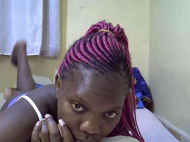 Sweet-Tiffany webcam