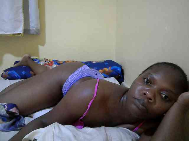 Sweet-Tiffany webcam