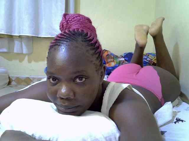 Sweet-Tiffany webcam