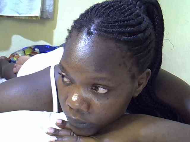 Sweet-Tiffany webcam