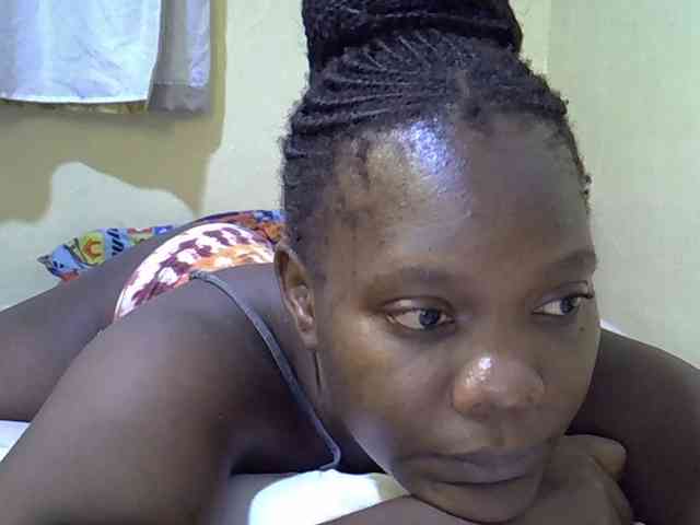 Sweet-Tiffany webcam