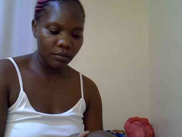 Sweet-Tiffany webcam
