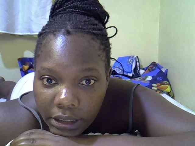 Sweet-Tiffany webcam