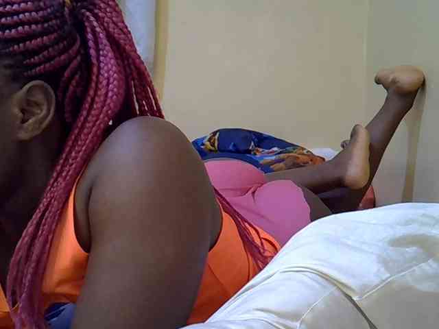 Sweet-Tiffany webcam
