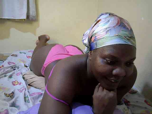 Sweet-Tiffany webcam
