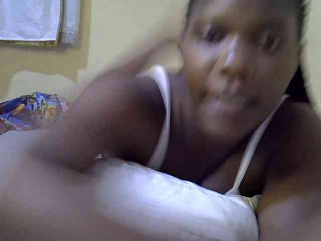 Sweet-Tiffany webcam