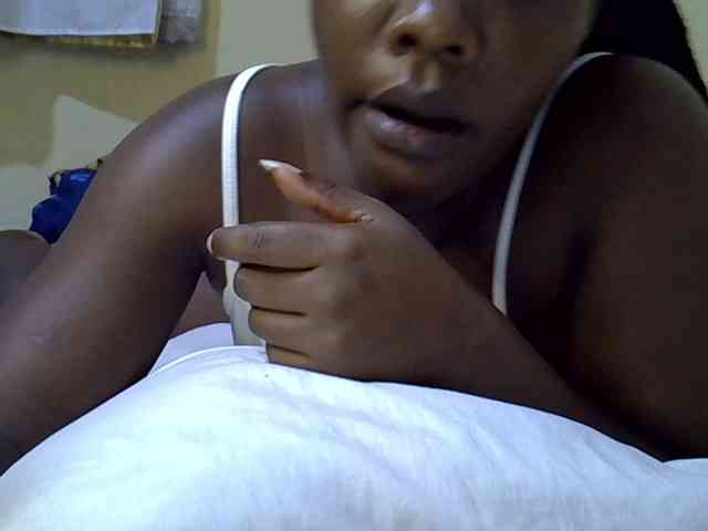 Sweet-Tiffany webcam