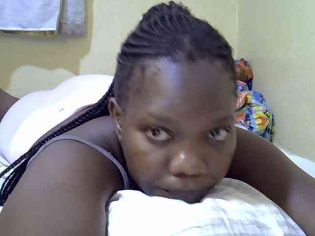 Sweet-Tiffany webcam