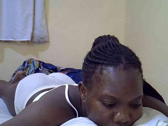 Sweet-Tiffany webcam