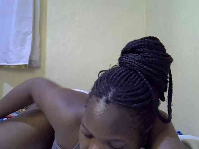 Sweet-Tiffany webcam